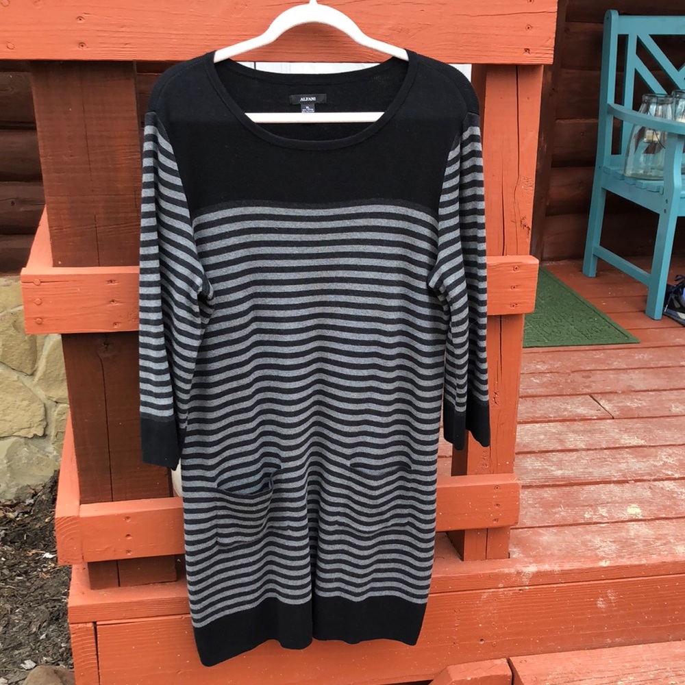 EUC Alfani striped sweater dress, size XL
